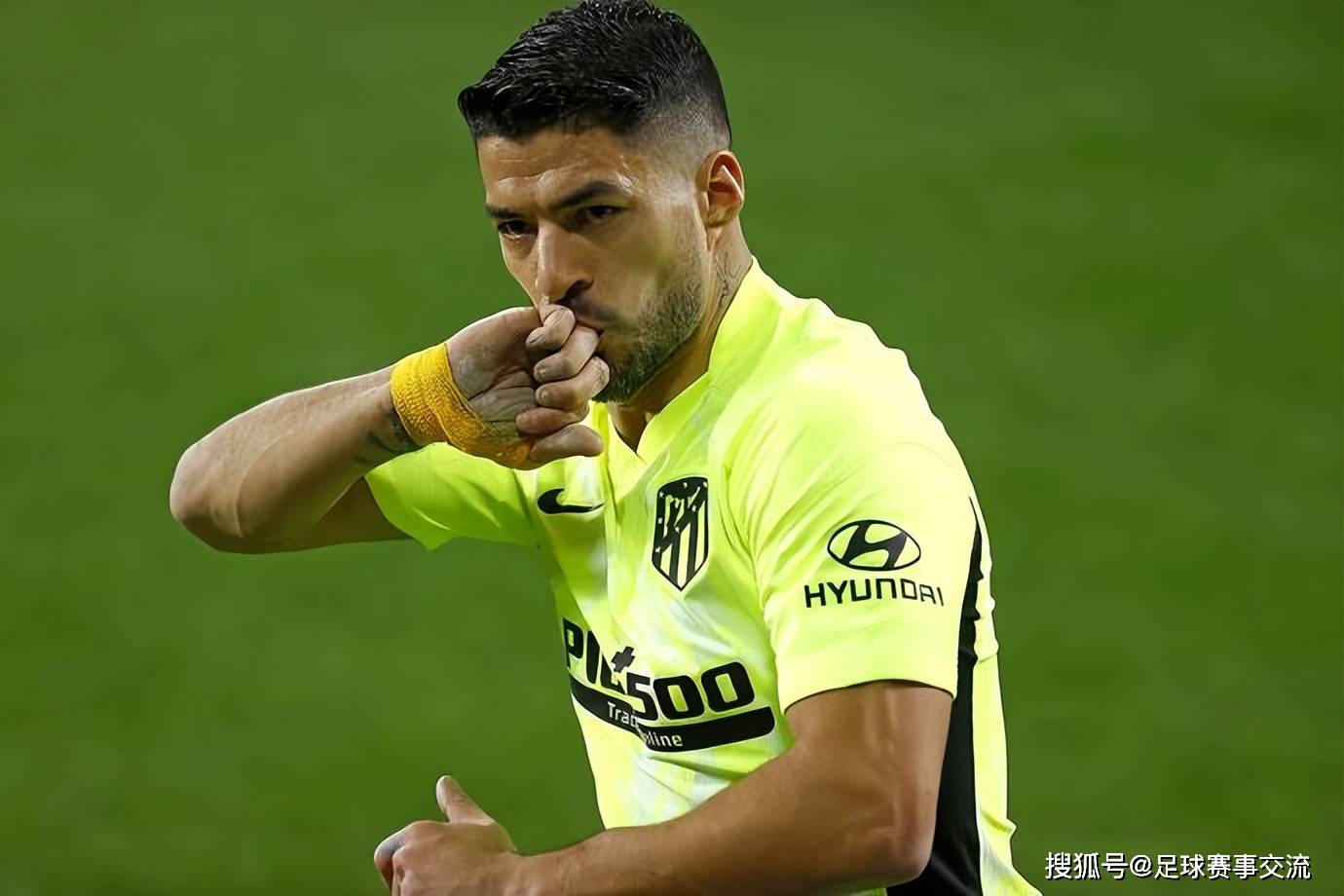 开云app-关于西甲赛程吃紧，波尔图冲刺阶段远射贴柱，引发热议，更衣室氛围转暖的信息