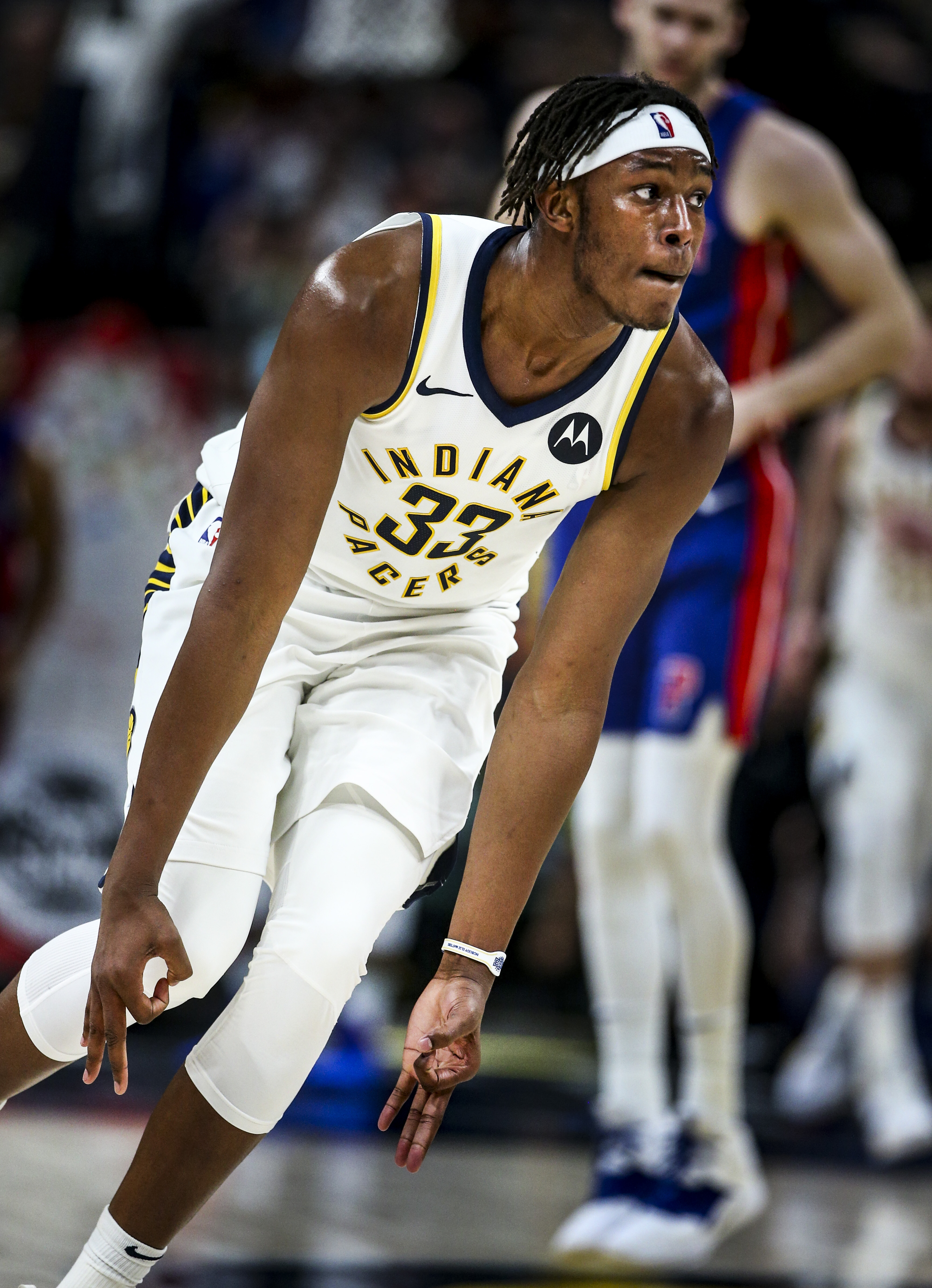 开云体育-关于印第安纳步行者训练开放日，今夜回应争议引欢呼，NBA常规赛在即，身体对抗强度拉满的信息